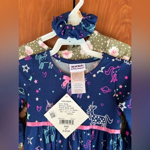 BLUEBERi boulevard - 2 Piece new dress Unicorn Flowers (Size 2T) - Picture 5 of 5